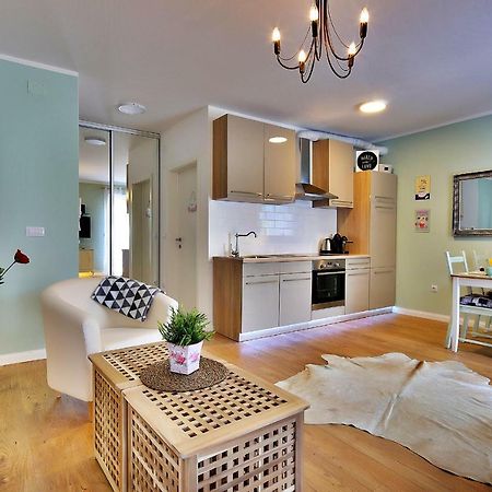 Studio Apartment Ada 2 Rijeka Eksteriør bilde